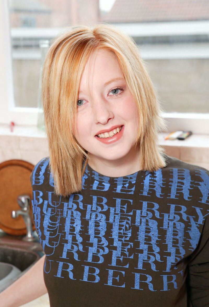 Саш, 22 года, 0 размер груди